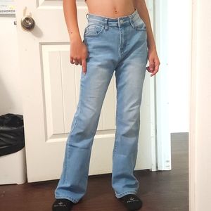 Light blue low rise jeans (petite M)